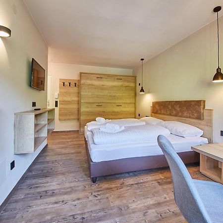 Appartement Bella Vista by HolidayFlats24 Saalbach-Hinterglemm Exteriör bild